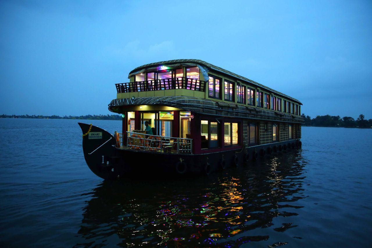 Best Kerala Houseboat 5