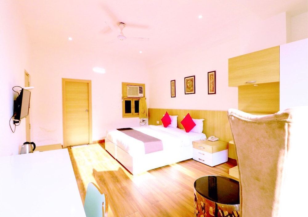 VAC Hotel Noida Executive Room 10