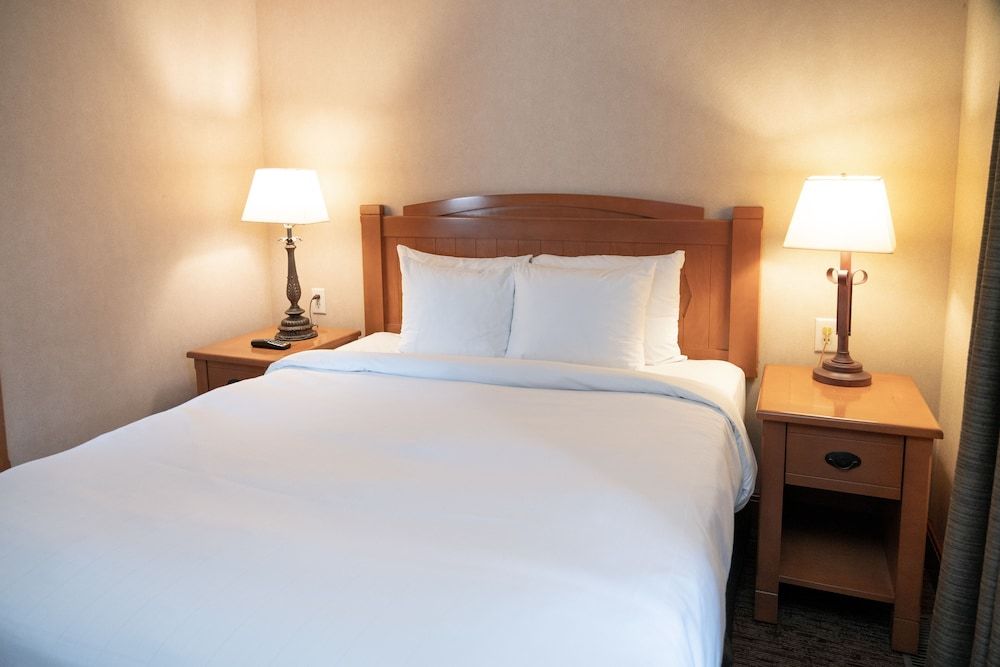 undefined Hidden Ridge Resort 2