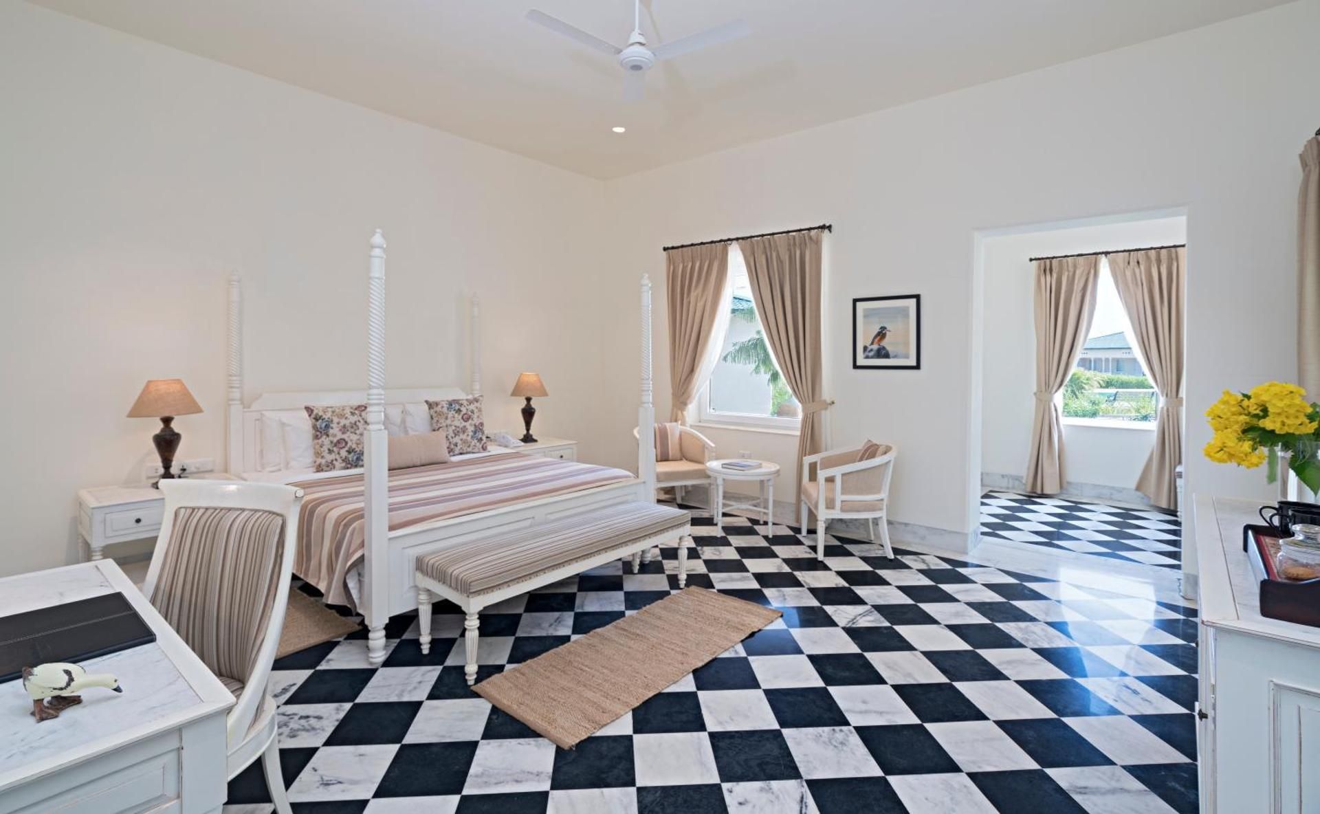 Sariska Manor Deluxe room 3