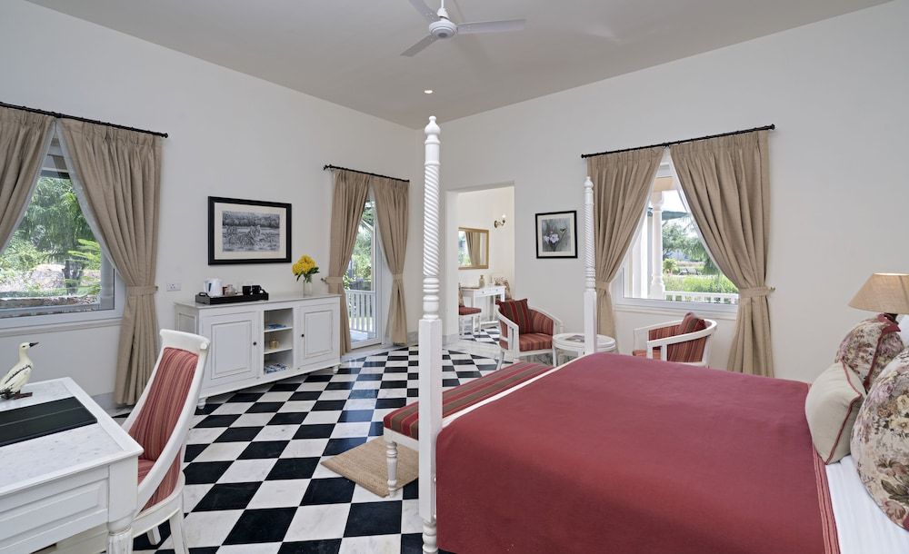 Sariska Manor Superior Room 3