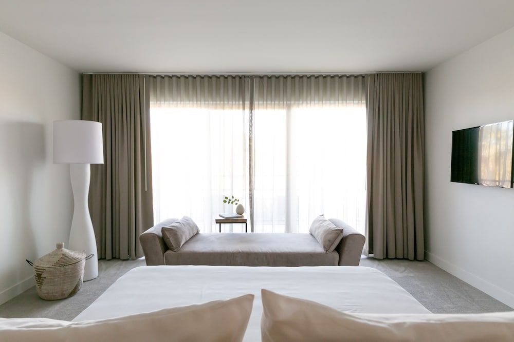 Suite, 1 King Bed