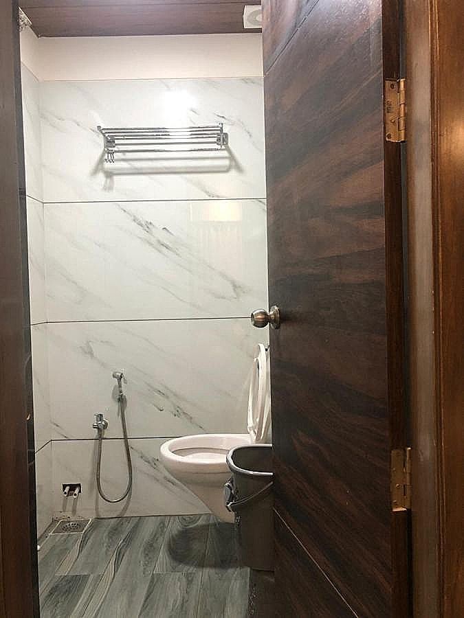 Hotel Circle Inn Super AC Deluxe with Tea or Coffee 5