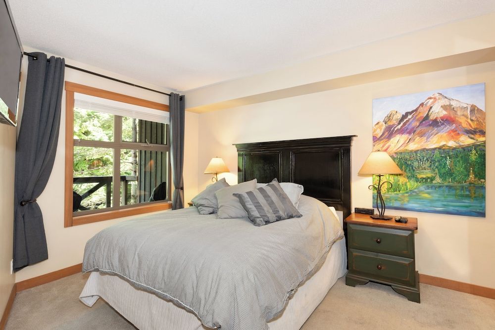 # 317 Lost Lake 1 Bedroom