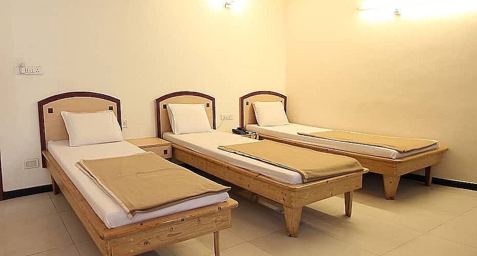 Hotel Moscow Deluxe Room 4