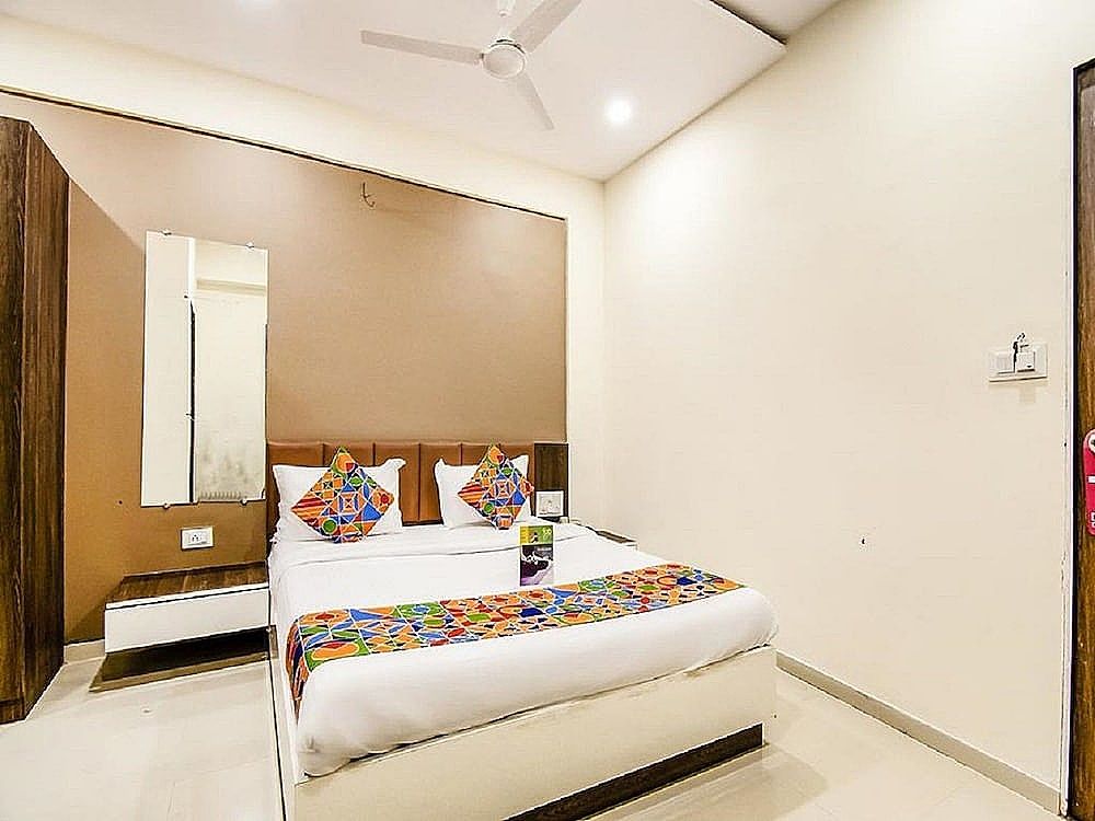 undefined OYO Hotel Pratiksha 5