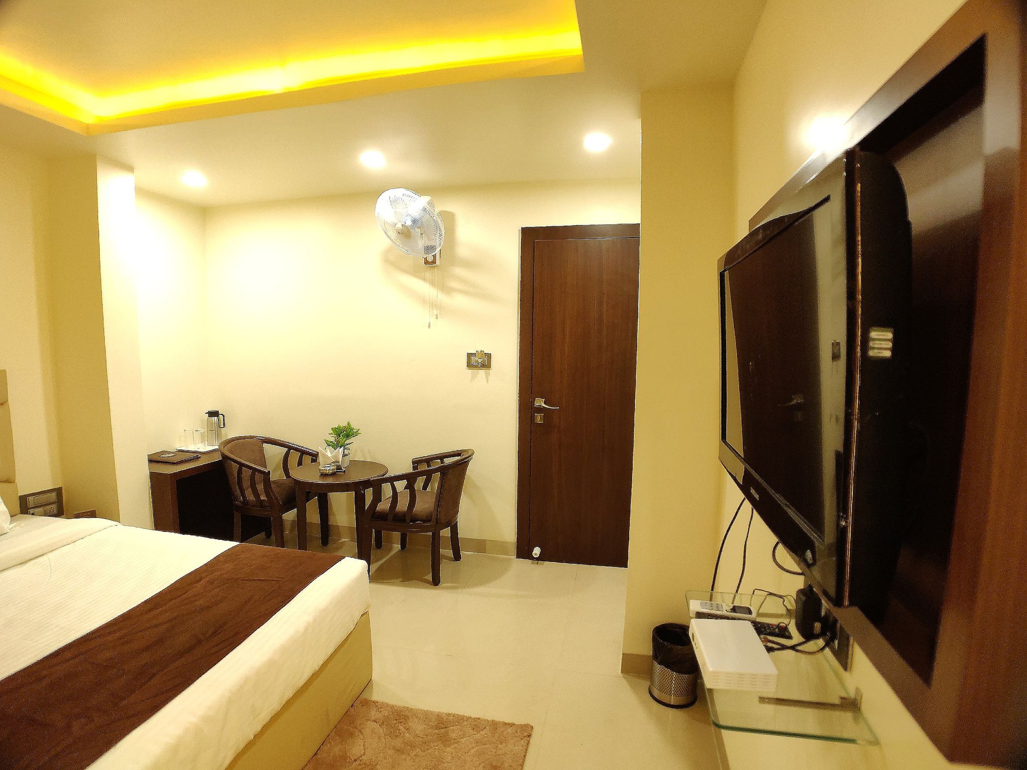 Hotel Jalsa (MP Nagar) Classic Room 6