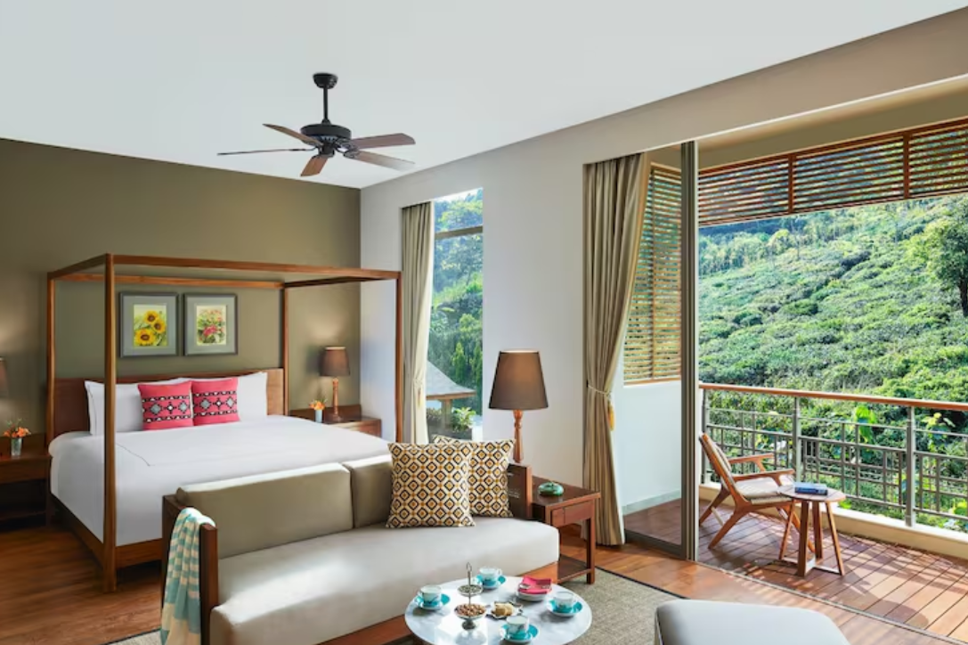 Deluxe Room King Bed