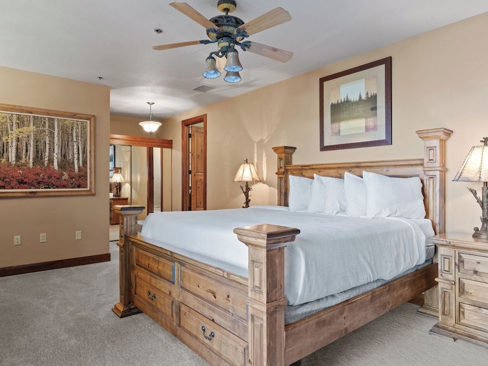 3-Bedroom Condominium #511