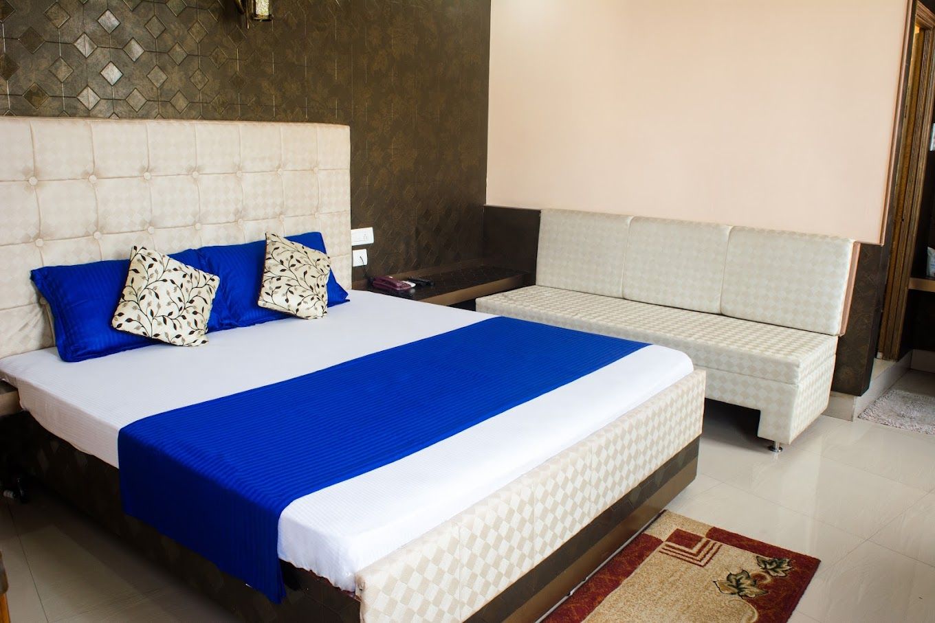 Hotel Maurya