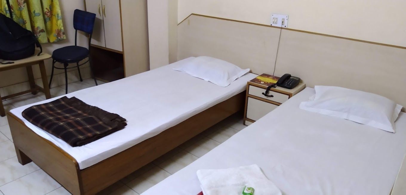 Hotel Maurya Deluxe Non Ac Room 3