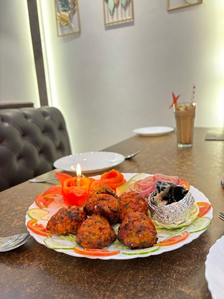 Food & Dining