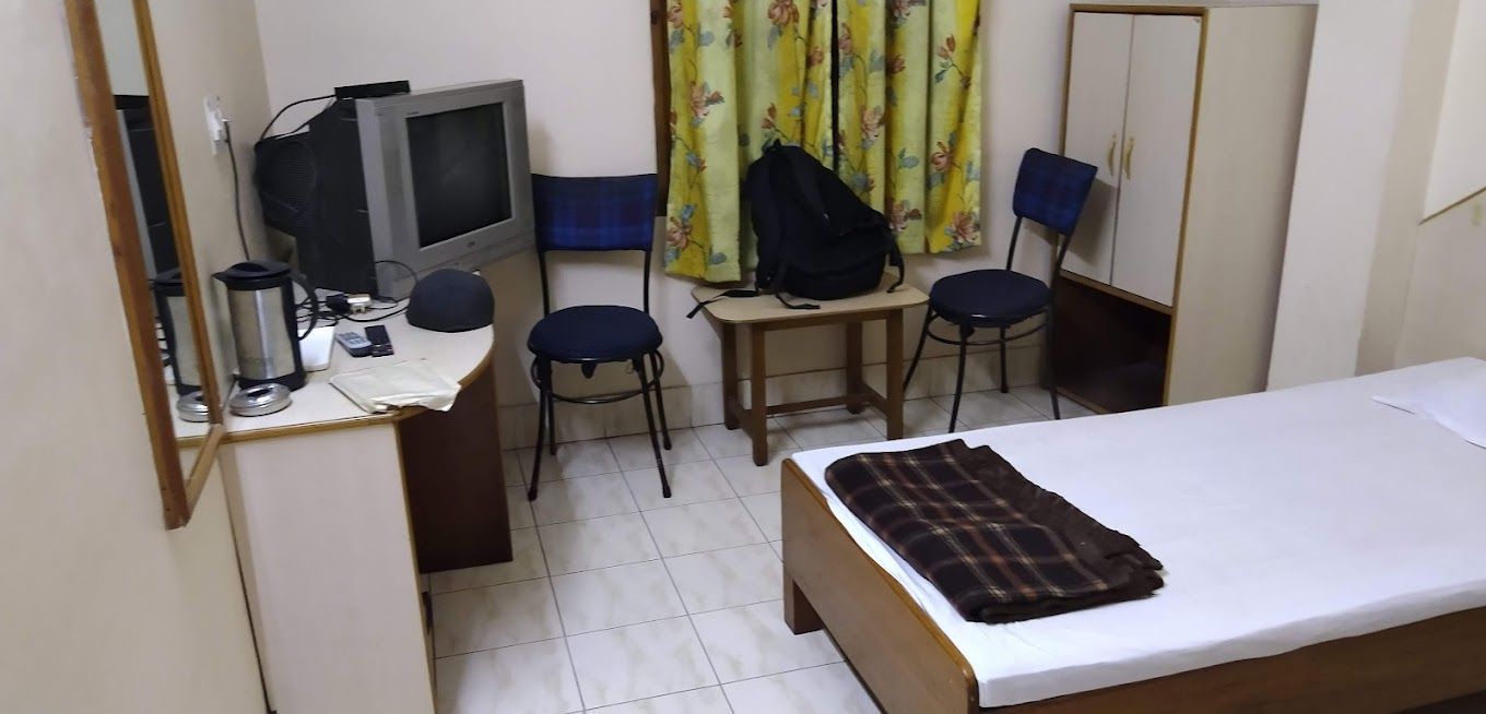 Hotel Maurya Deluxe Non Ac Room 6