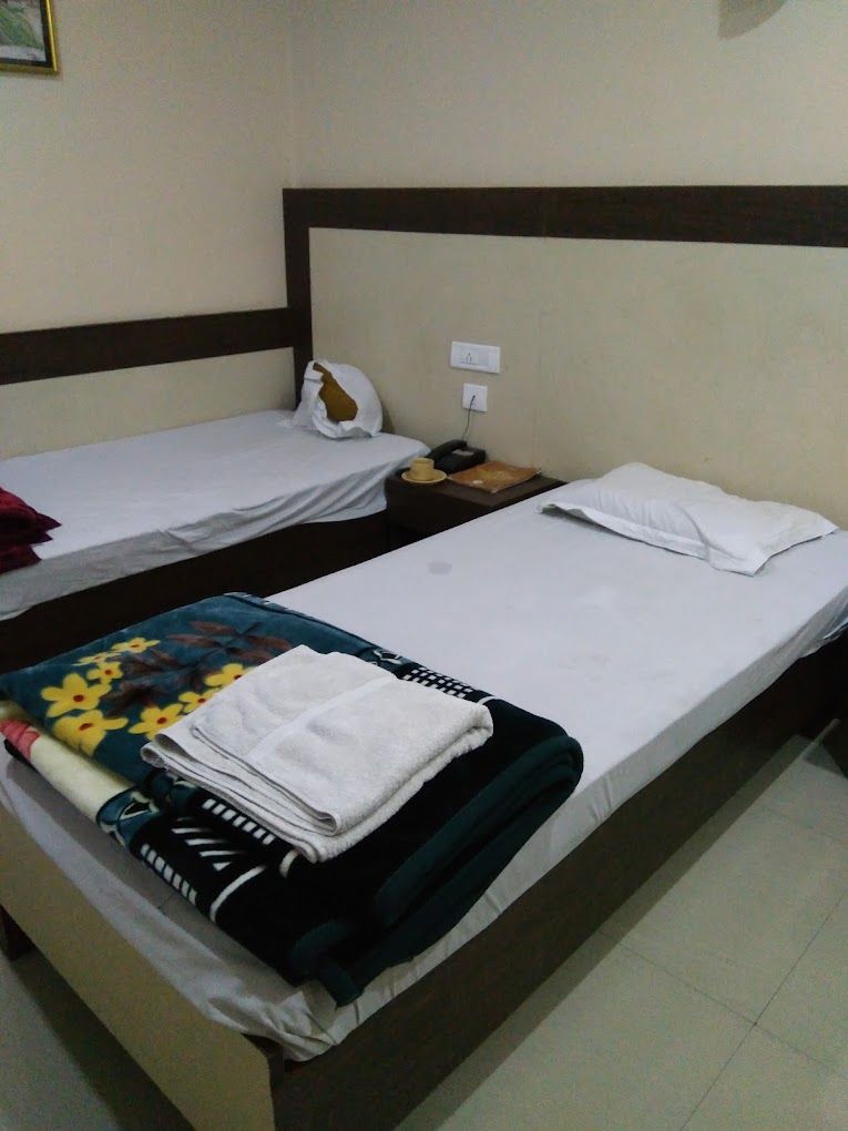 Hotel Maurya Deluxe Non Ac Room 5