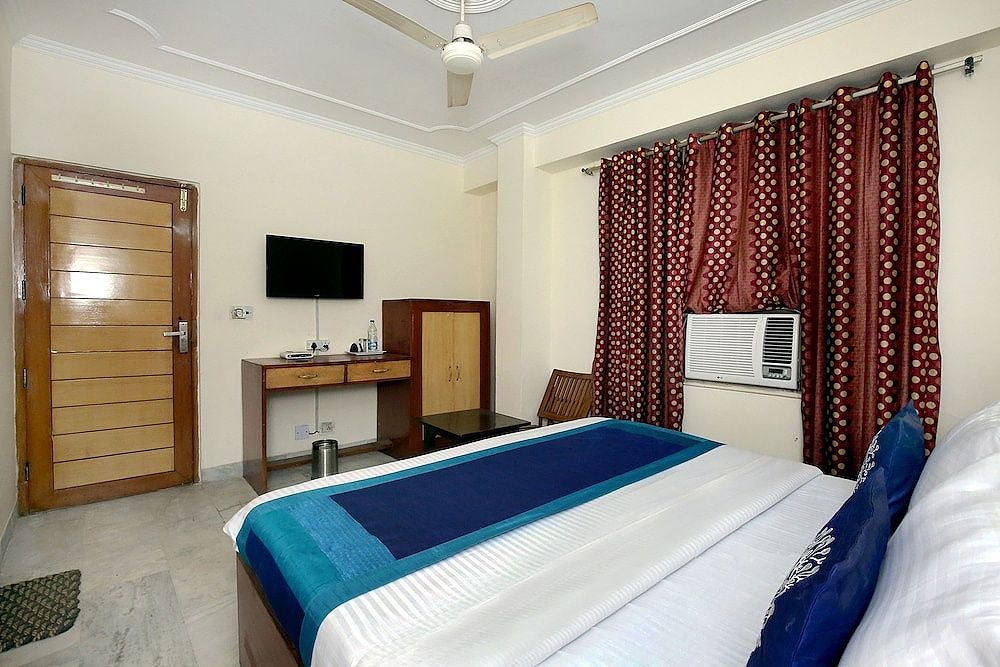 Hotel O Sun Valley Double or Twin Room 9