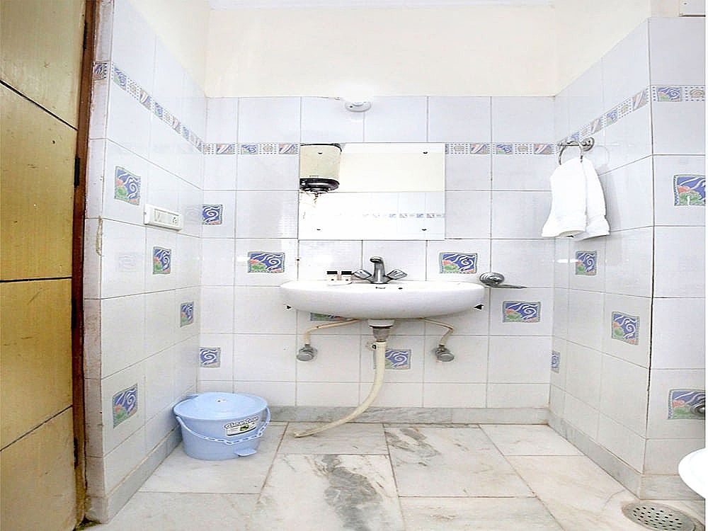 Hotel O Sun Valley Double or Twin Room 4