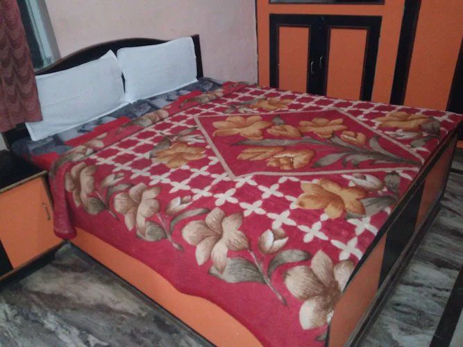 Deluxe Ac Room