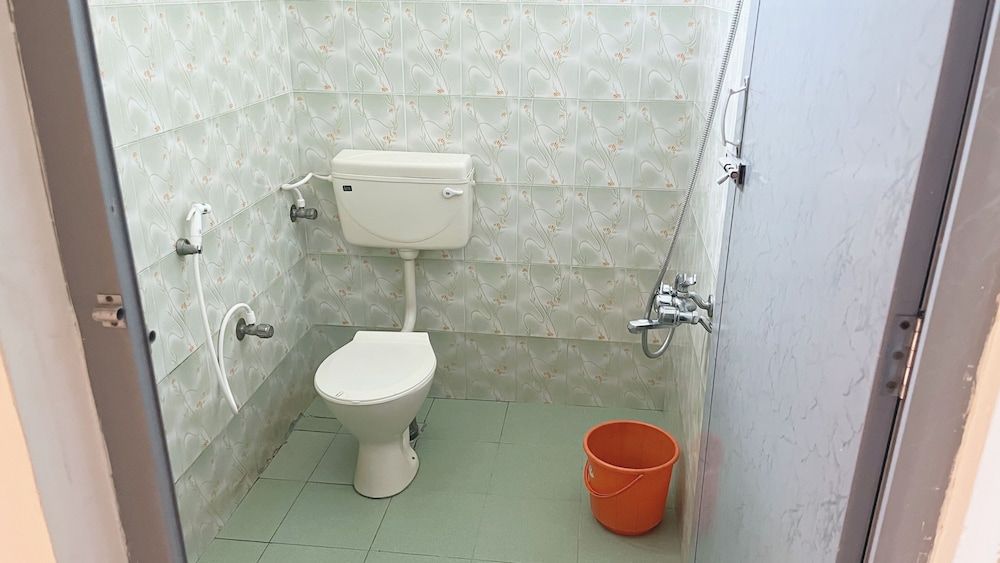 Aryavilla Heritage Standard Double Room 9