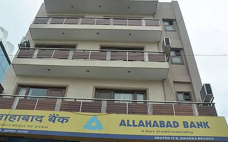undefined Golden Palm Suites