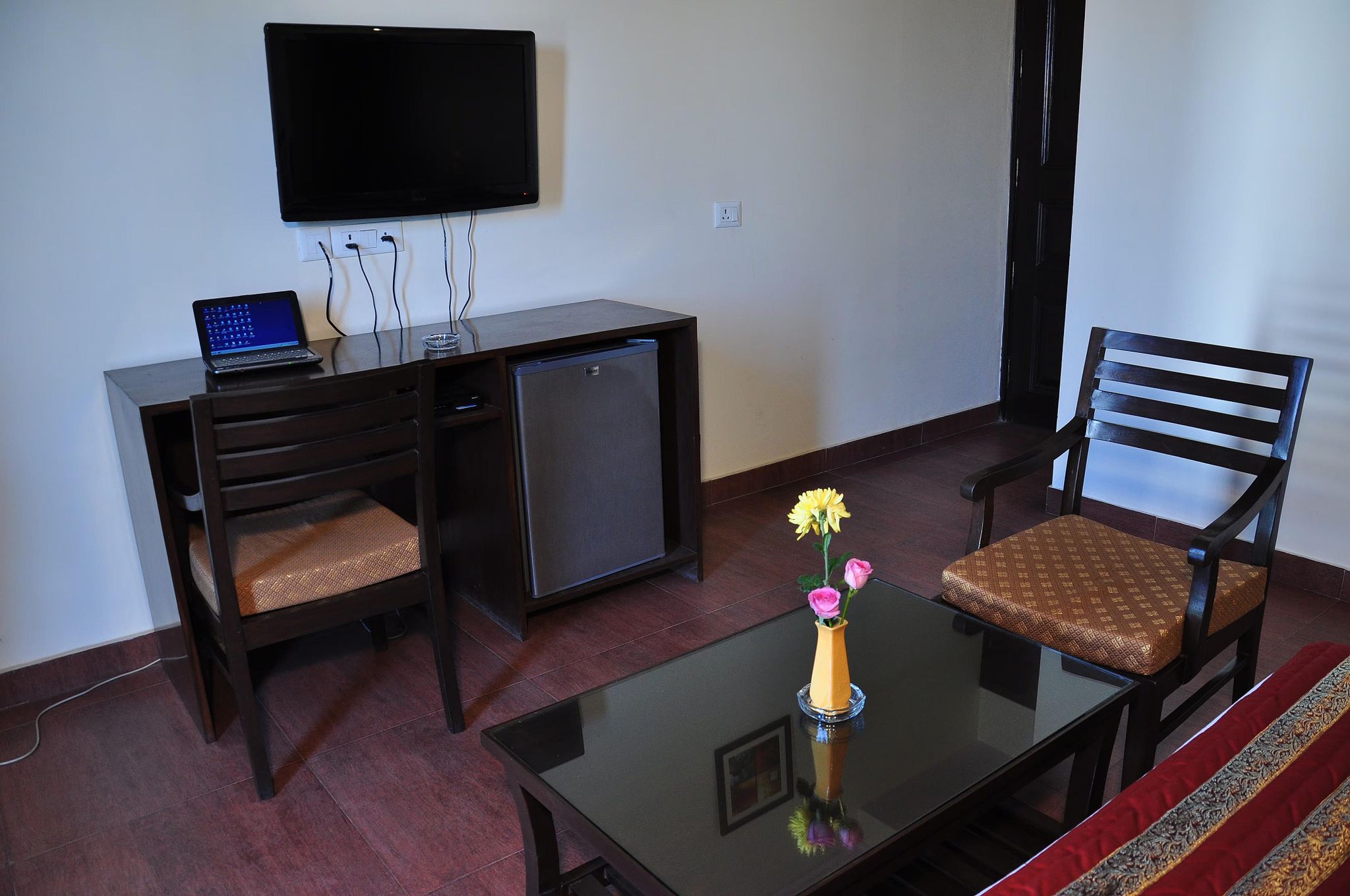 undefined Golden Palm Suites 3