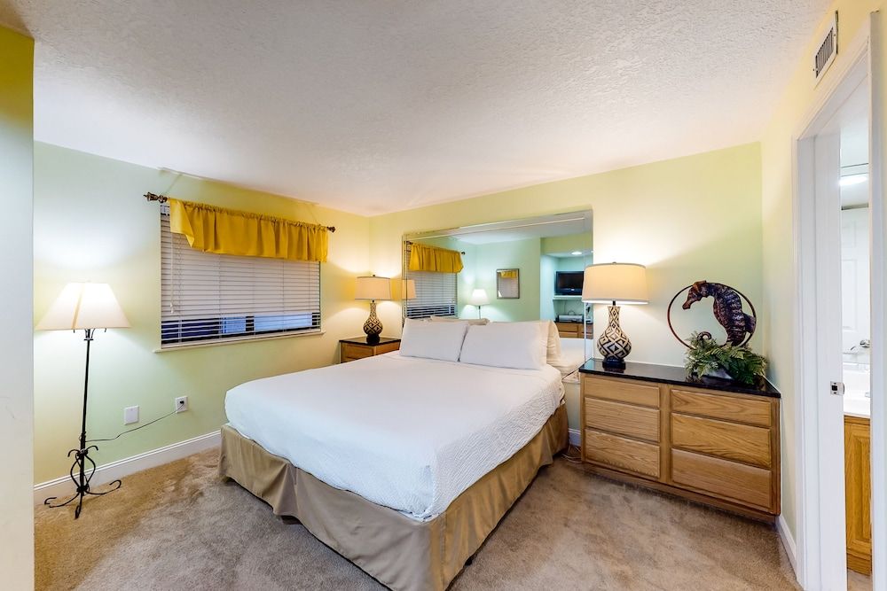 SunDestin Beach Resort Condo, 3 Bedrooms (Sea View) 2