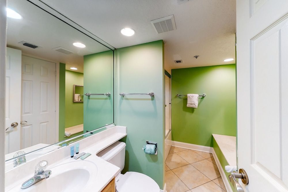 SunDestin Beach Resort Condo, 3 Bedrooms (Sea View) 6