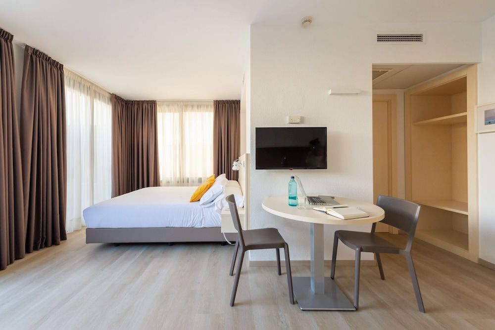 Superior Apartment, Terrace (4 pax)