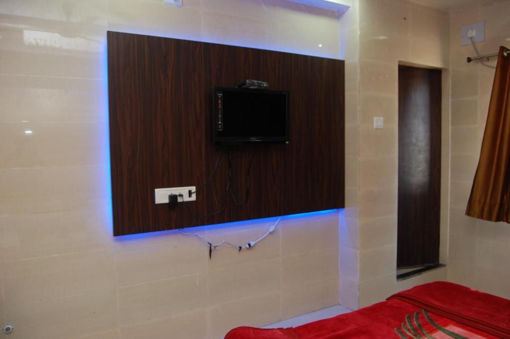 3 Bed Super Deluxe AC