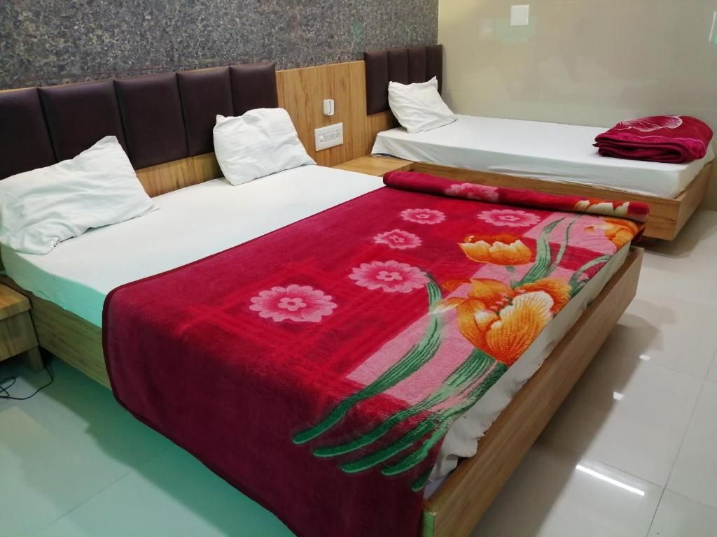 3 Bed Super Deluxe AC