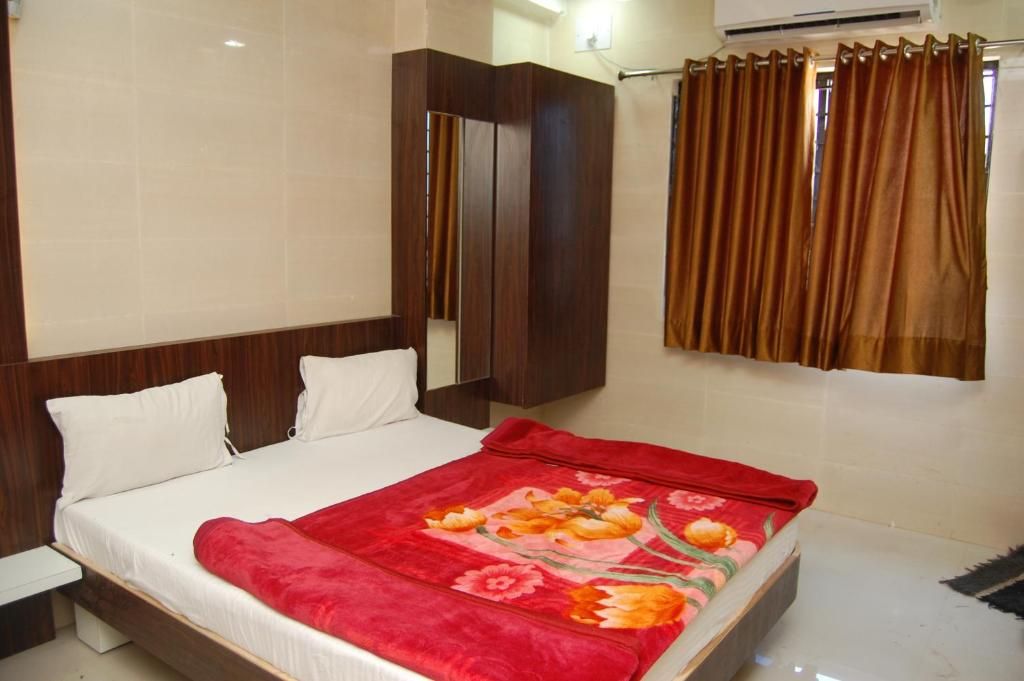 3 Bed Super Deluxe AC