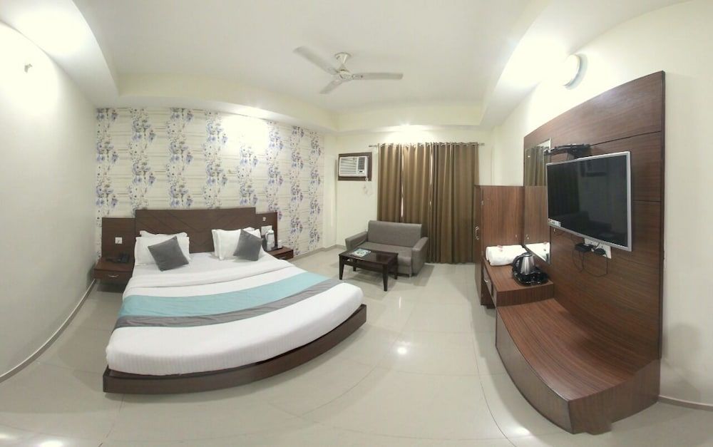 undefined Hotel The Vaishnodevi Hills 10