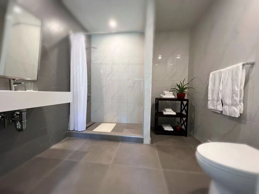 Auberge Du Grand Lac Deluxe PLUS Two Double Bedroom 13