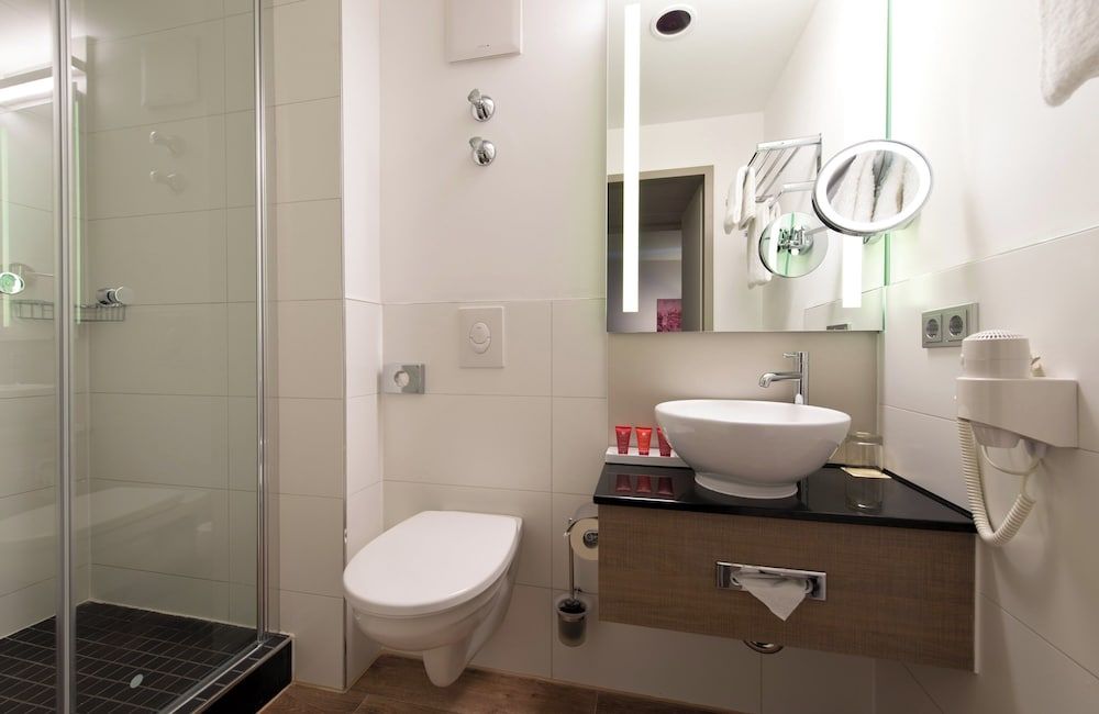 Leonardo Hotel Munich City Olympiapark Comfort Room 8