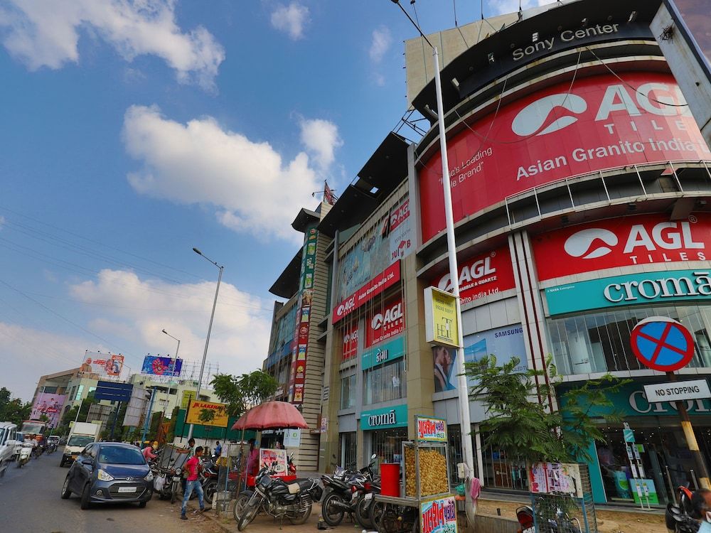 undefined OYO 9591 Hotel Neel Kamal