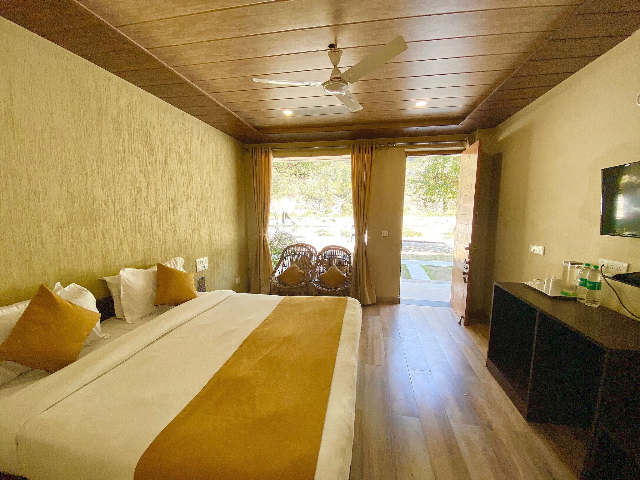Nirvana River Resort Deluxe Room 2