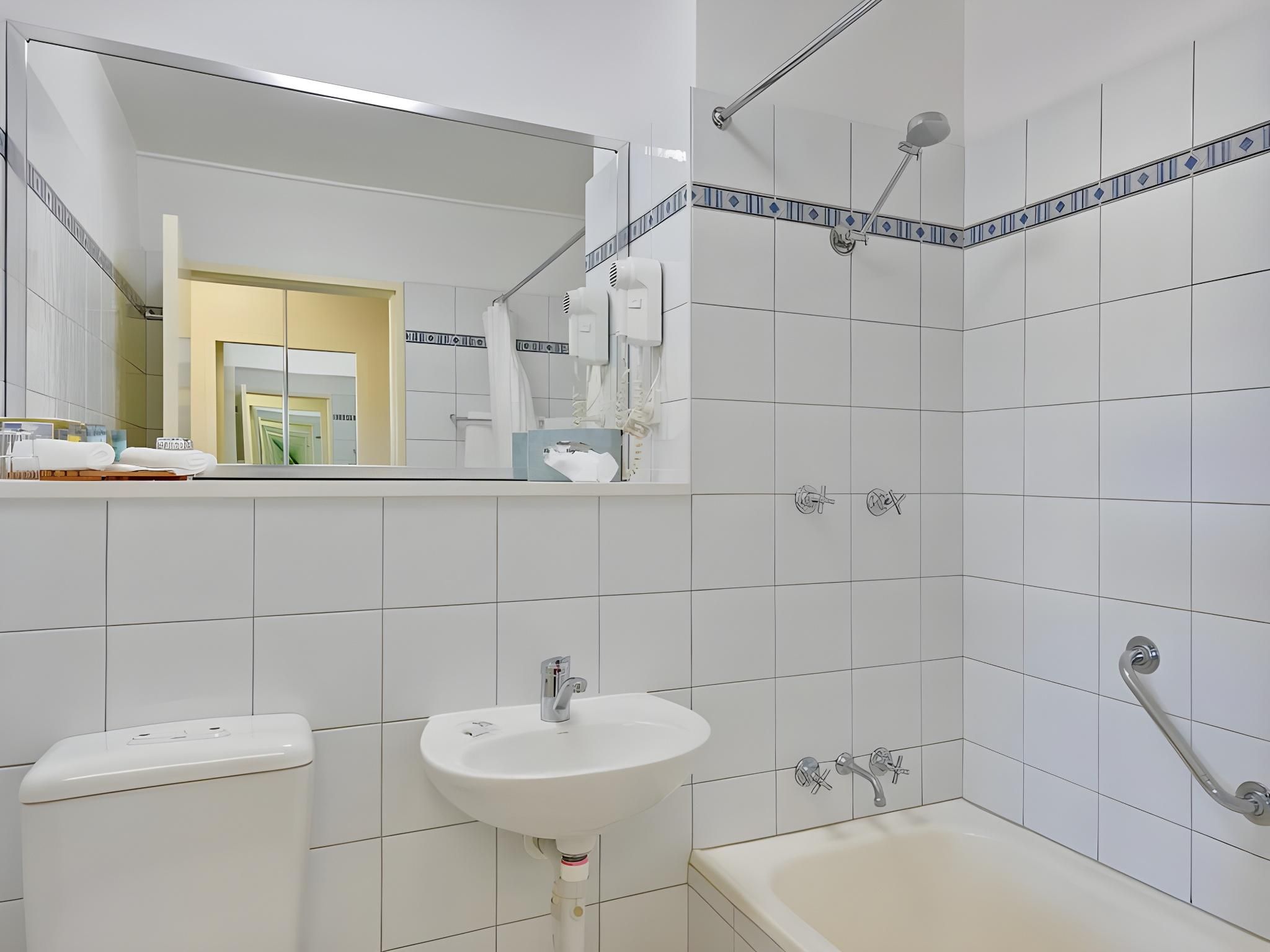 Burnie Central Townhouse Hotel Standard With Breakfast 3