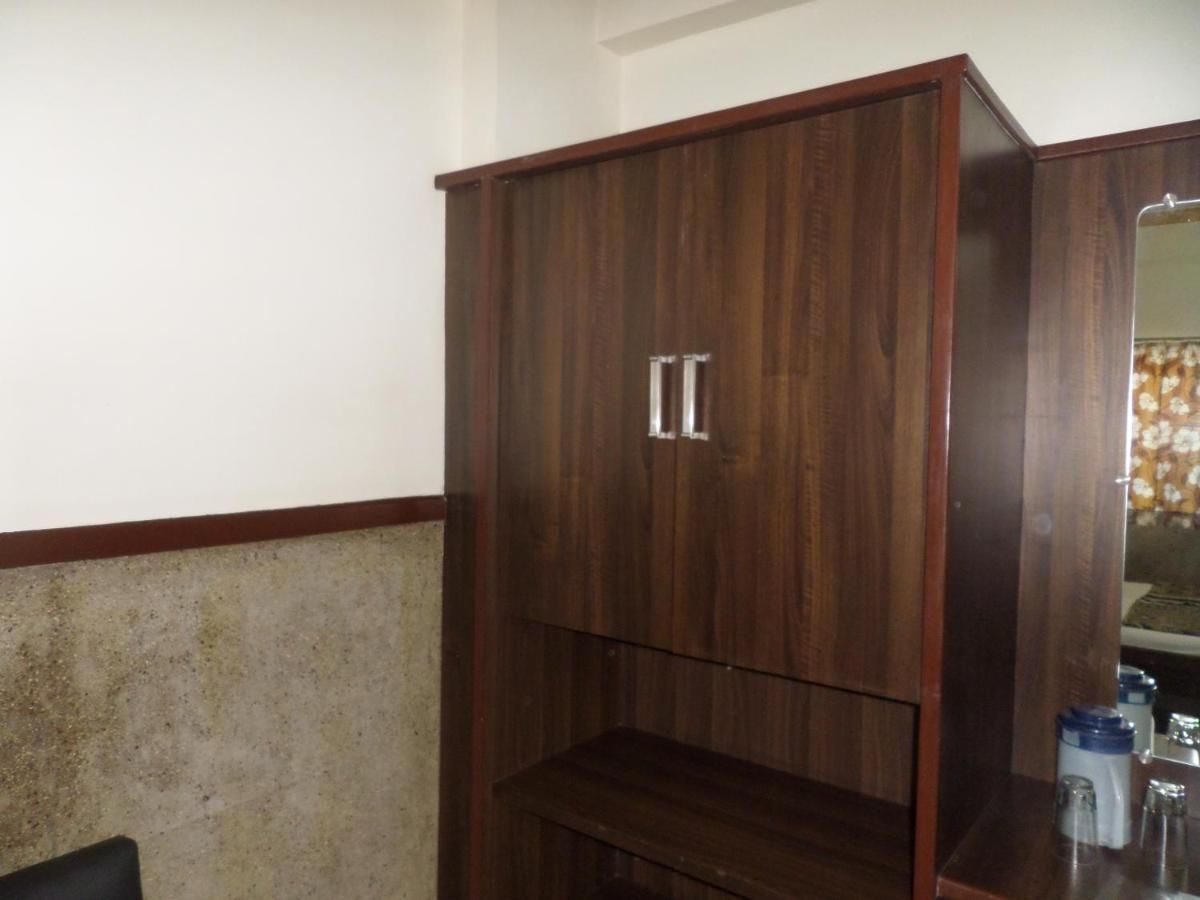 Hotel Padma Deluxe  Non Ac  8