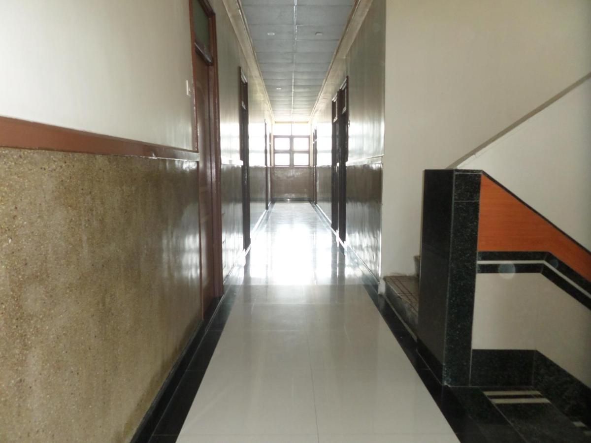 undefined Hotel Padma 7