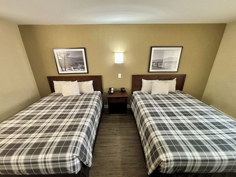 Standard Room, 2 Queen Beds, Non Smoking