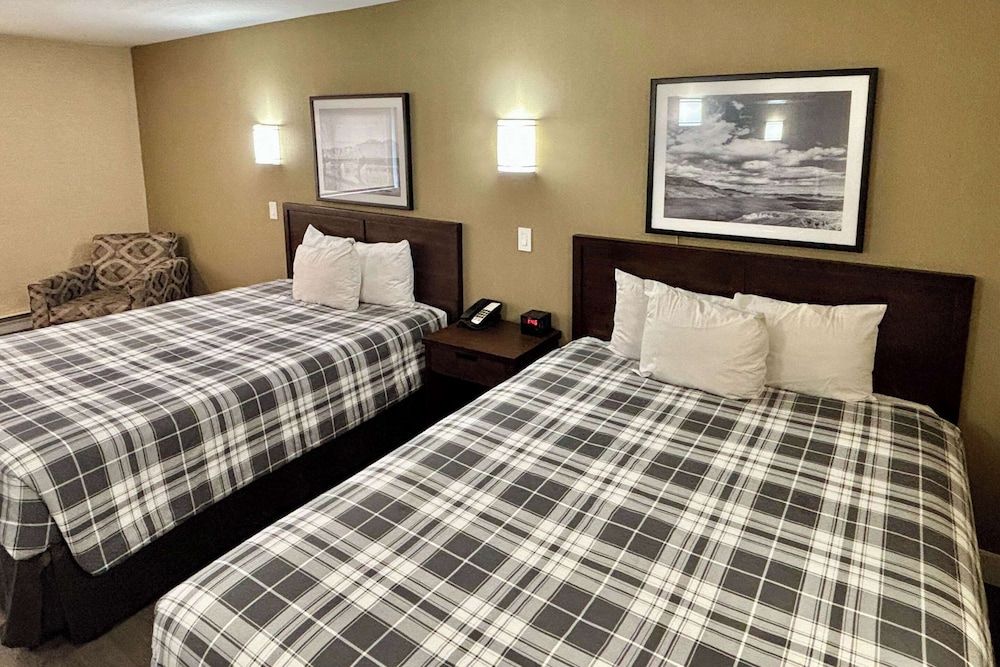 Room, 2 Queen Beds, Non Smoking (Efficiency)