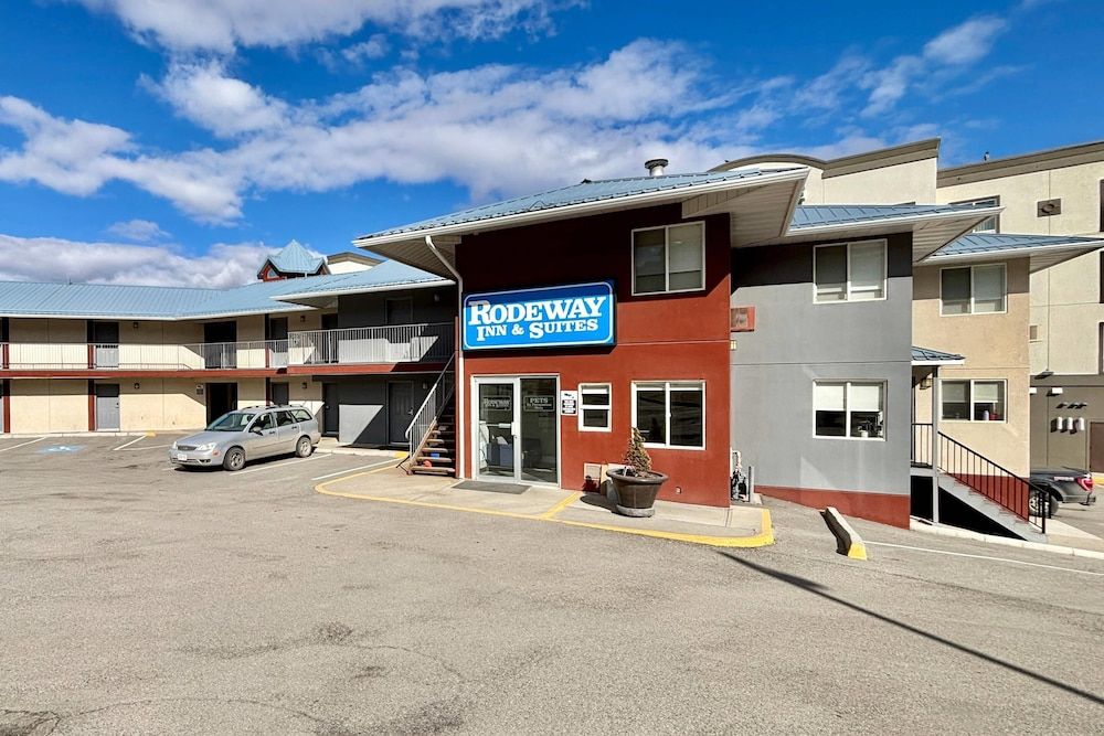 undefined Rodeway Inn & Suites 5