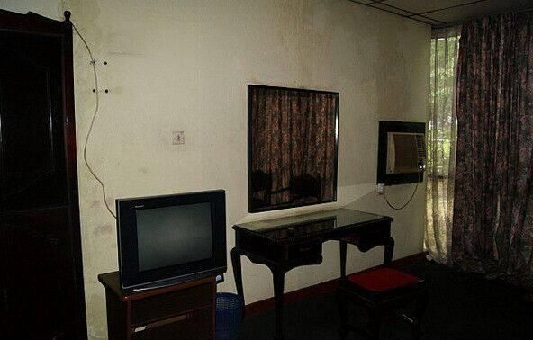 43fc51aa1b2faf999c3f18a36f9ff32d