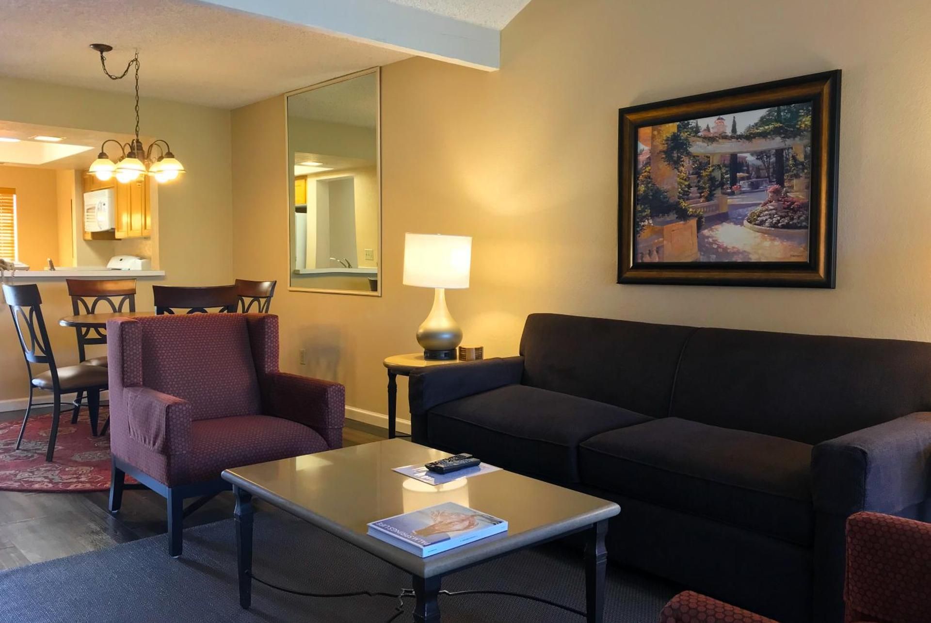 Two-Bedroom Apartment (6 Adults)