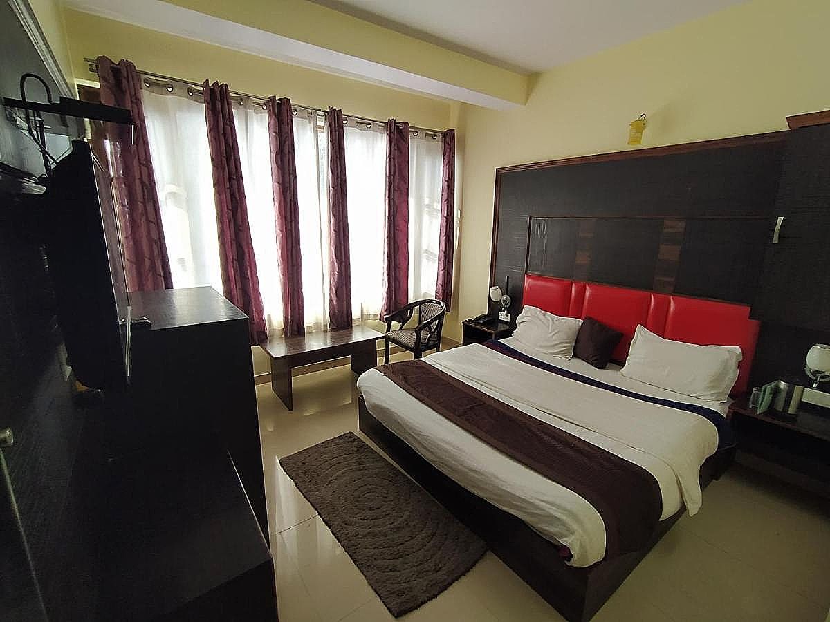 Hotel The Super Mall Residency