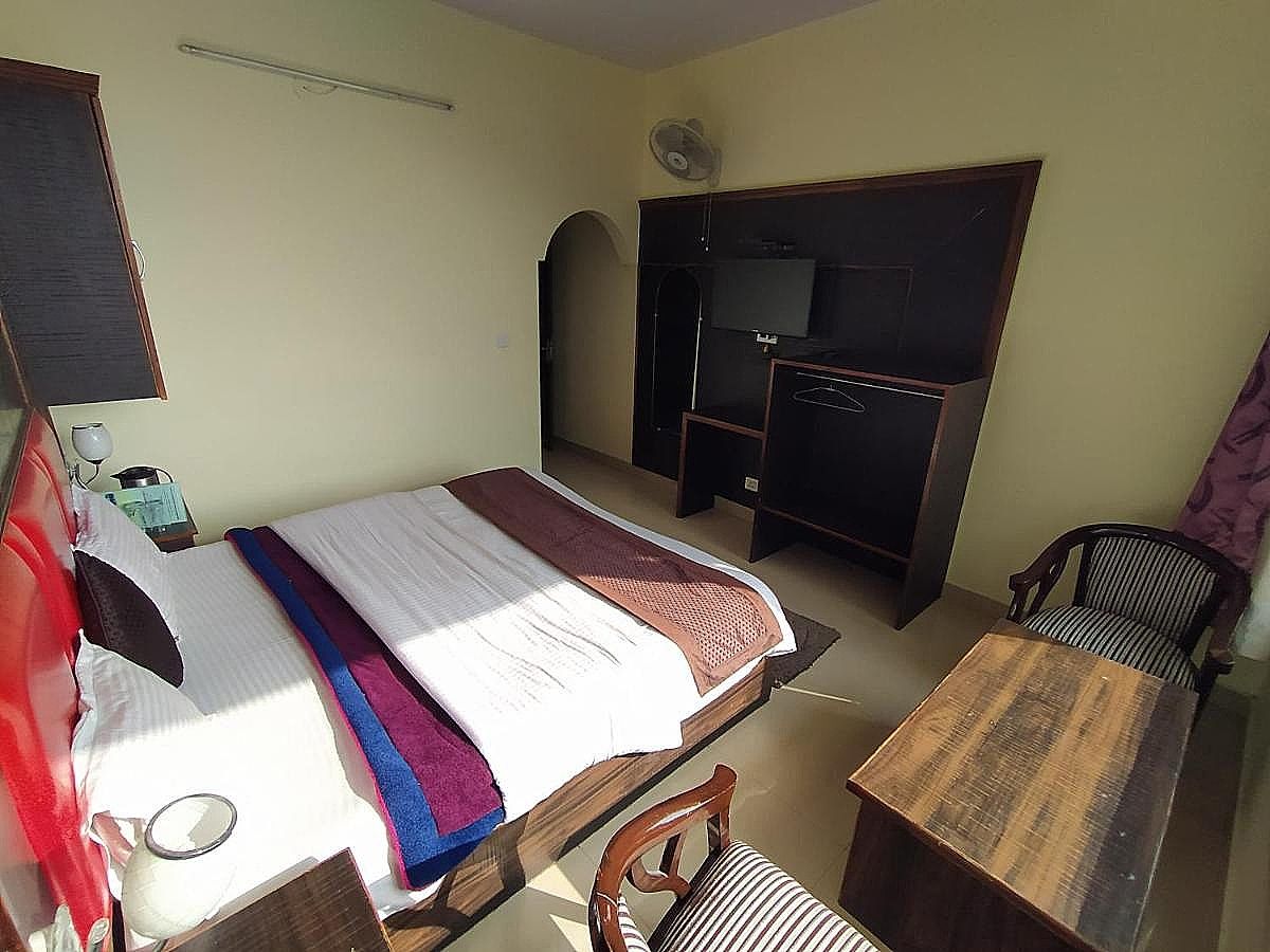 Hotel The Super Mall Residency