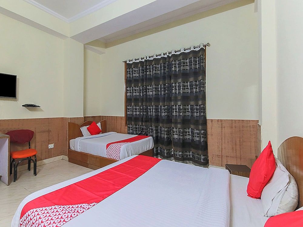 undefined OYO 23584 Ivy Resort 8