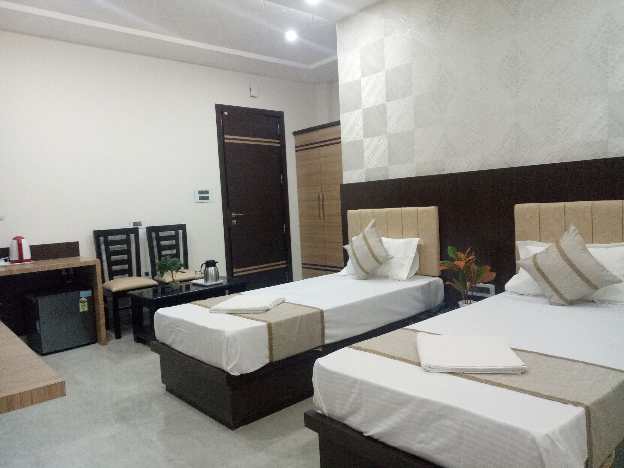 Vandana Residency Deluxe Room 19