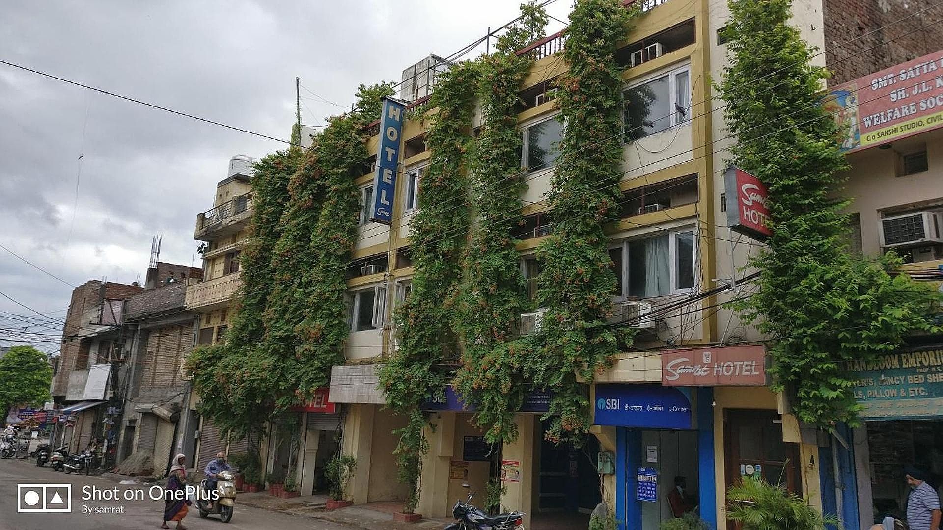 Hotel Exterior