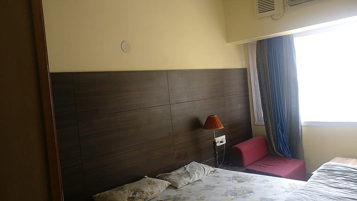 Hotel Samrat Deluxe Room 3