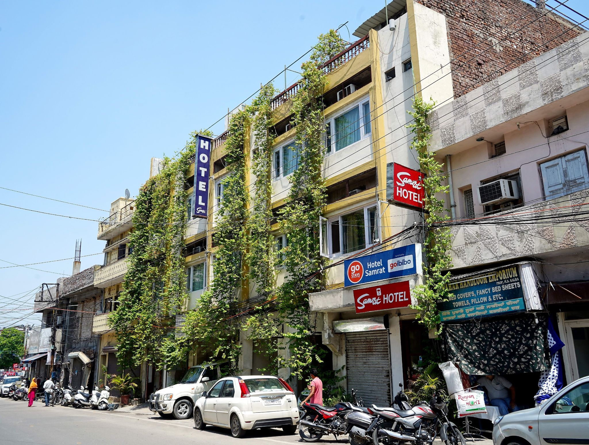 Hotel Samrat
